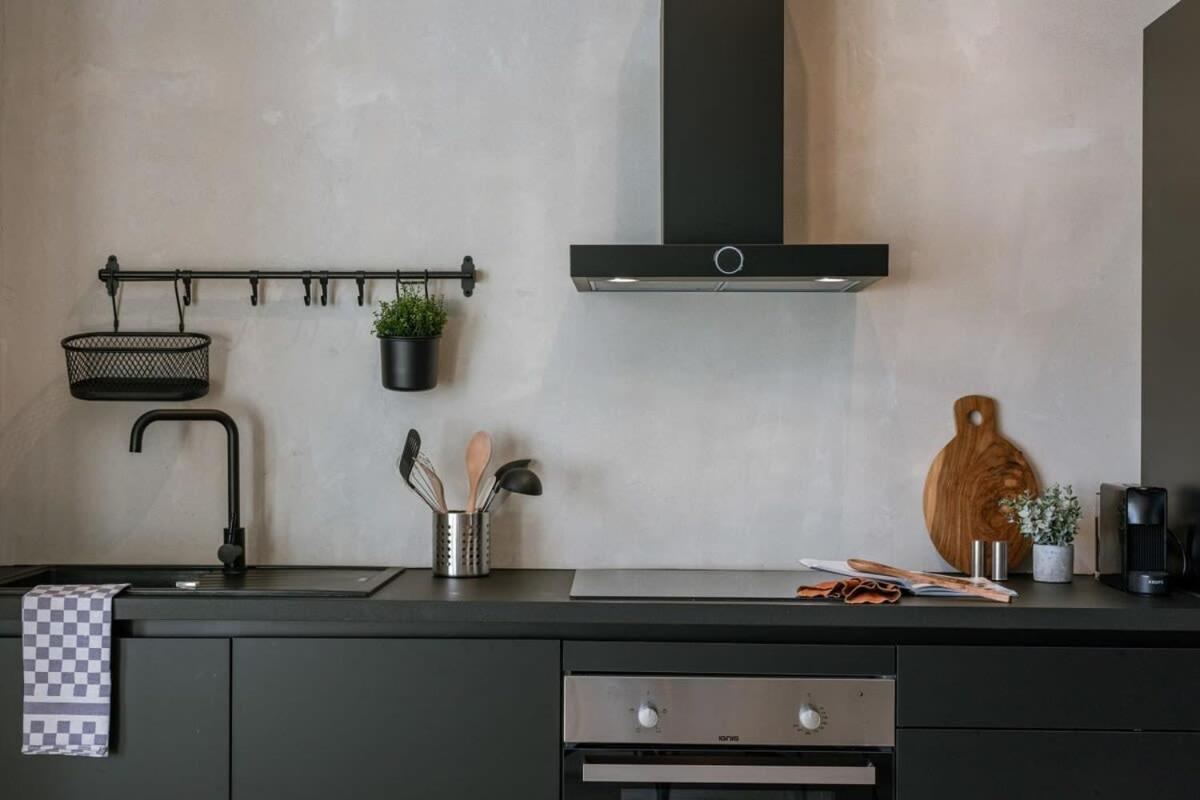 Huswell - Industrial Apartment With Terrace In Antwerpen Eksteriør bilde